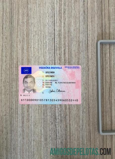 Carteira de habilitação da Croácia 2022 presente fotolook frente amostra